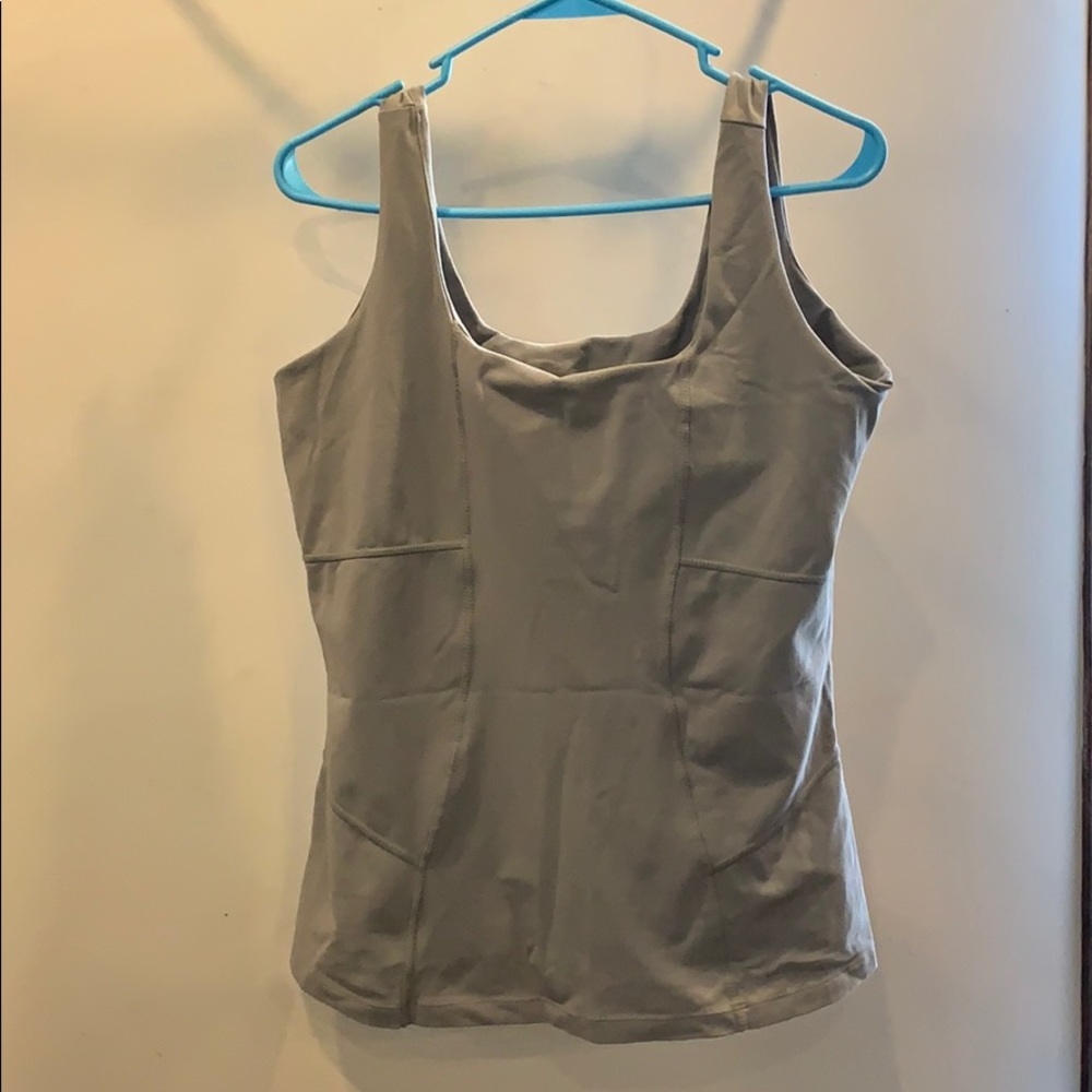 Athleta grey shelf bra tank